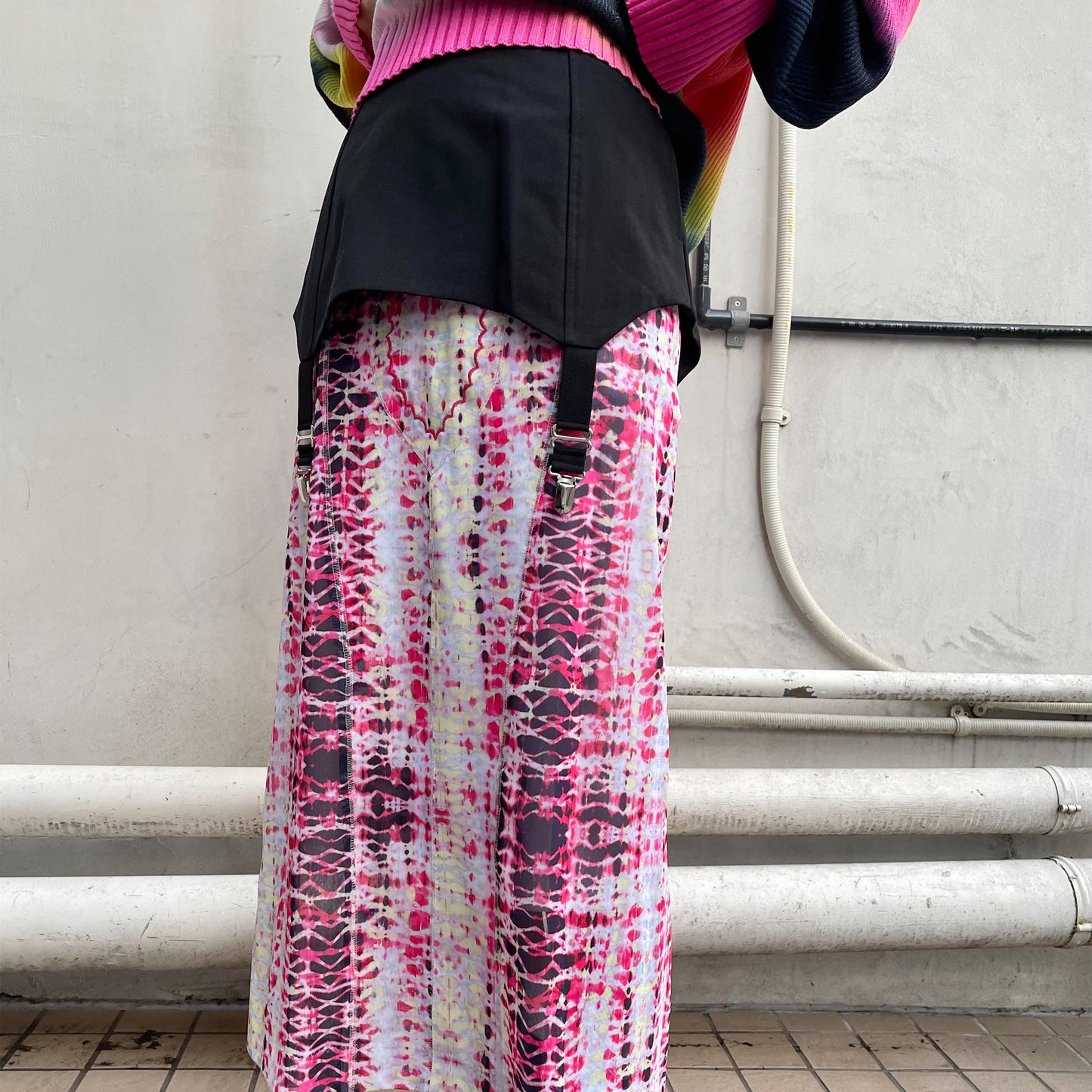 skirt under the skirt / pink / グラフィックスカート