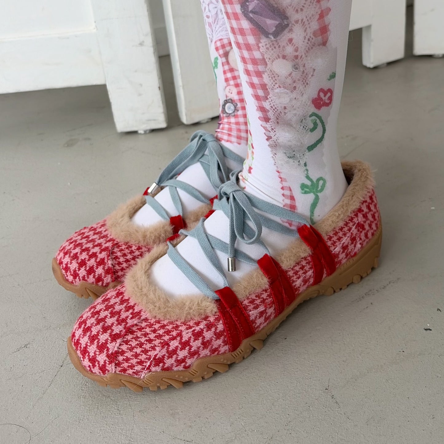 Turn / Red check / yushokobayashiスニーカー