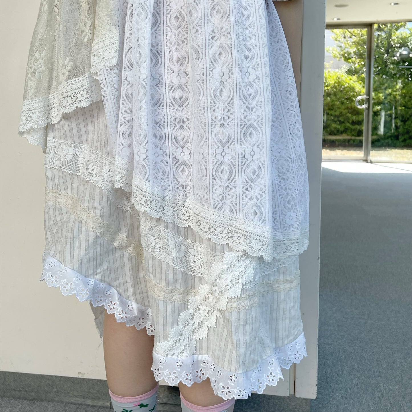 Free hand dress / White × Blue / フリーハンドドレス