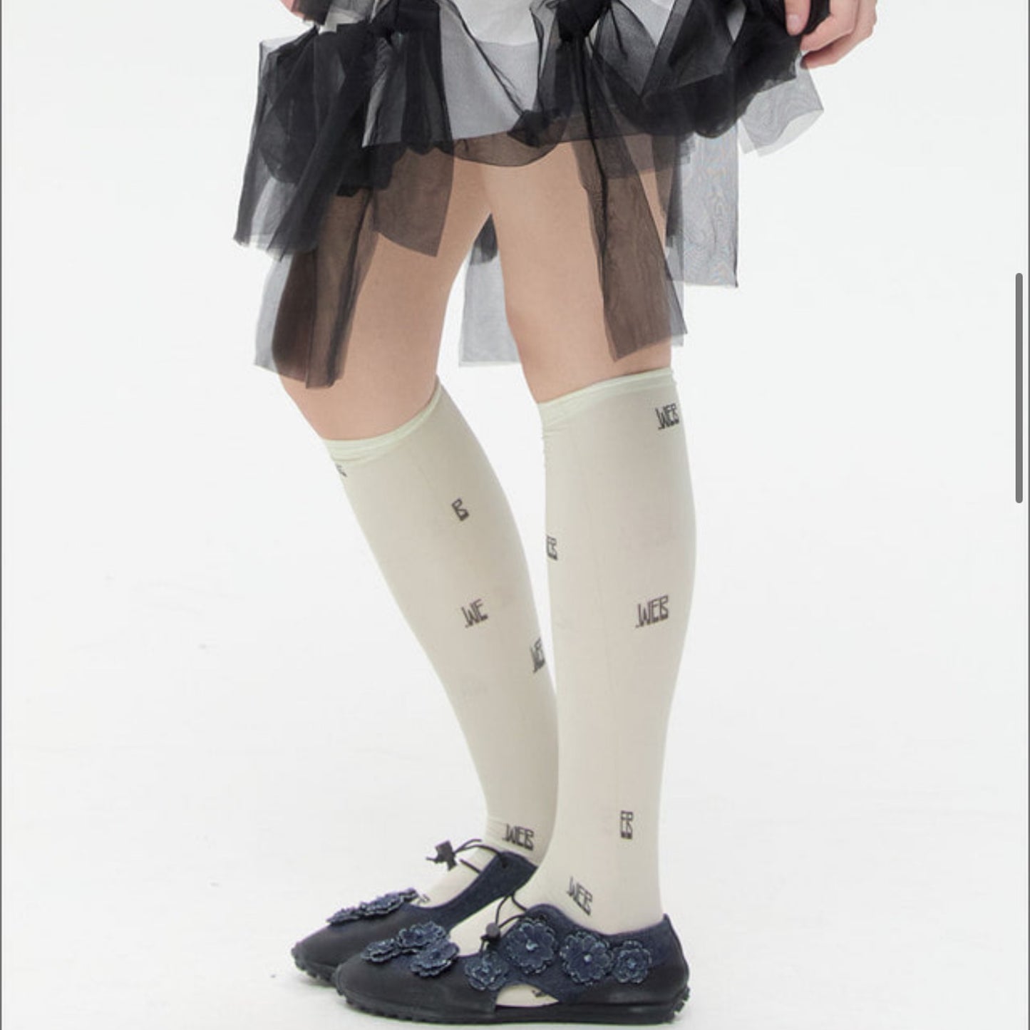 Web Knee Socks / Ivory / グラフィックソックス