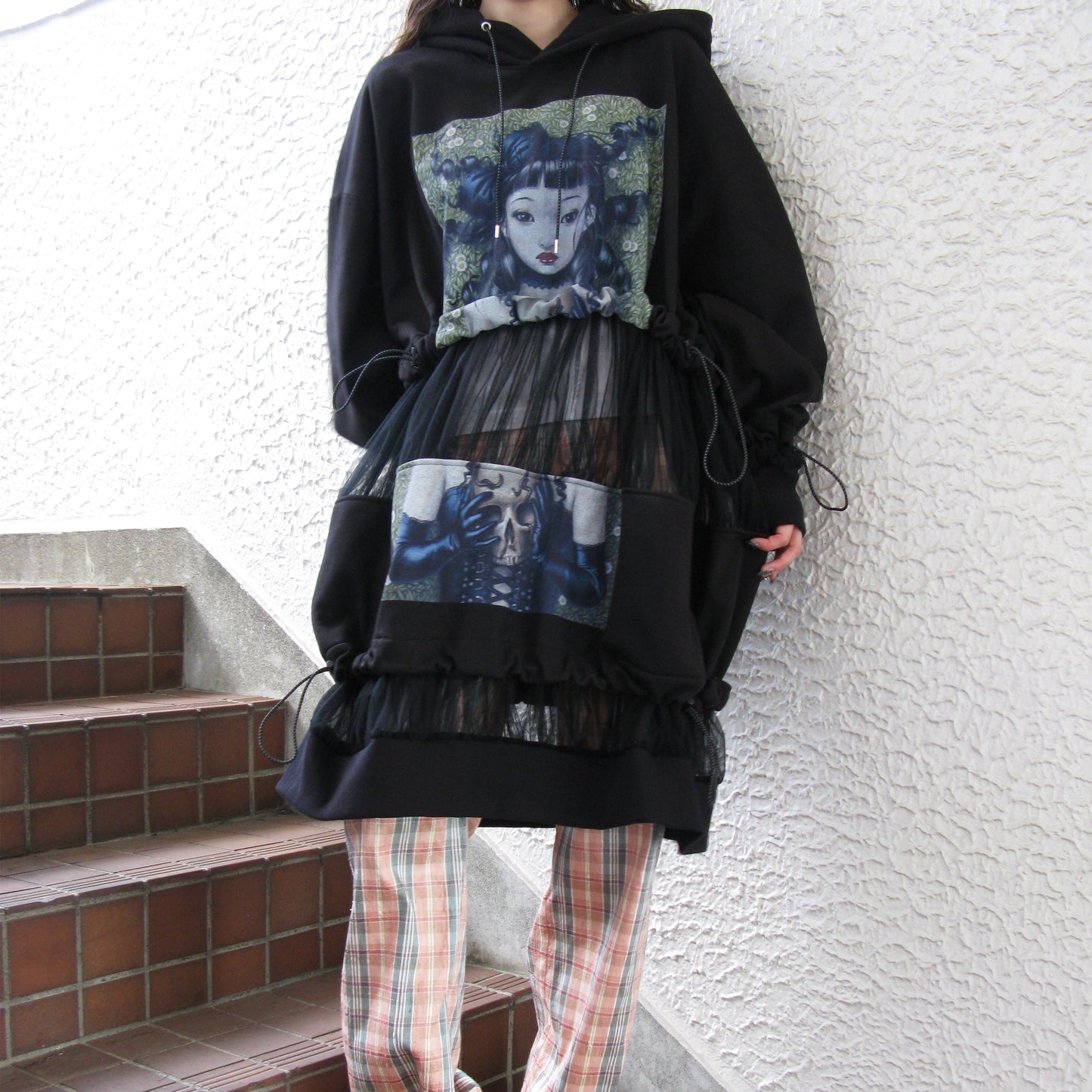 GRAVE ROBBER PULLOVER SWEAT ARTWORK BY TREVOR BROWN / BLACK / オーバーサイズスウェット