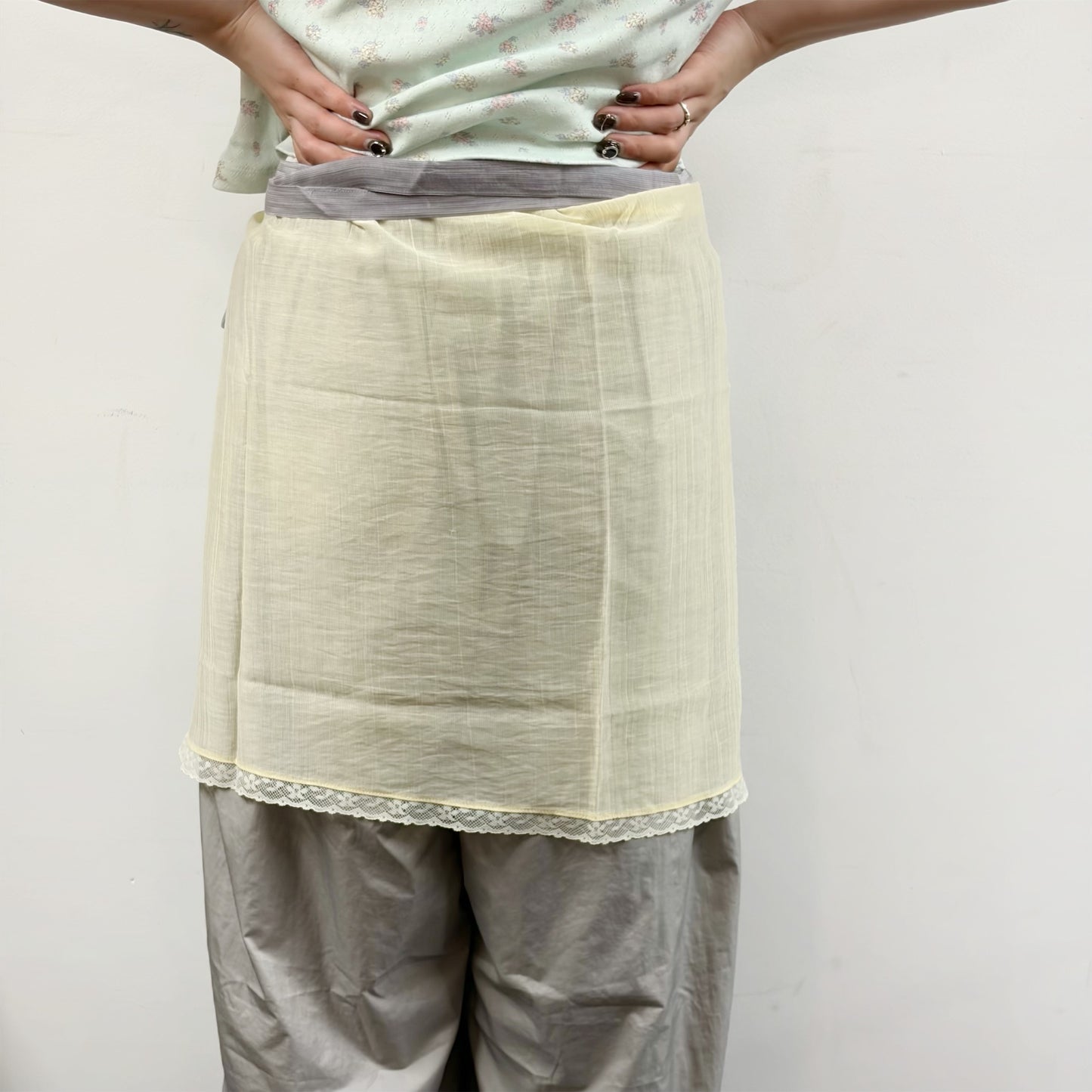 [fa.er.ie] sheer wrap skirt / lemon / ラップスカート