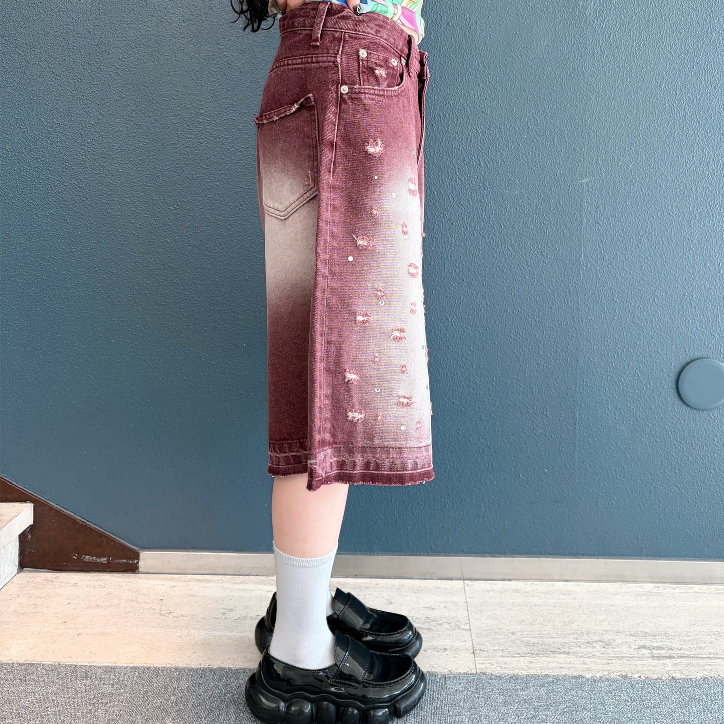 Damaged Stone Bermuda Shorts / Wine / ダメージデニムハーフパンツ
