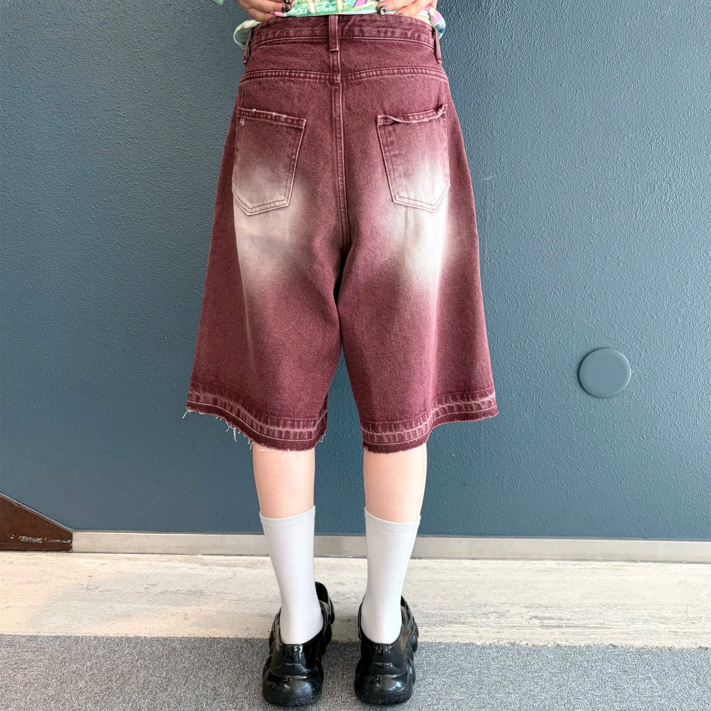 Damaged Stone Bermuda Shorts / Wine / ダメージデニムハーフパンツ