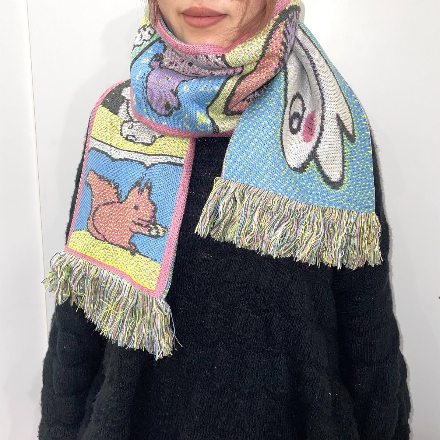 【Jooyoung Kim】Bunny and friends scarf / グラフィックマフラー