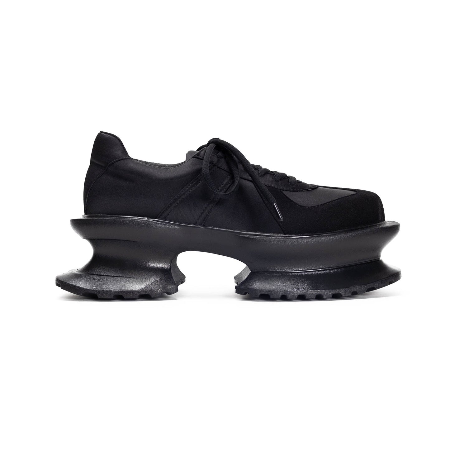 【AKIKOAOKI】Victoria / Black x Black / Aerialシューズ