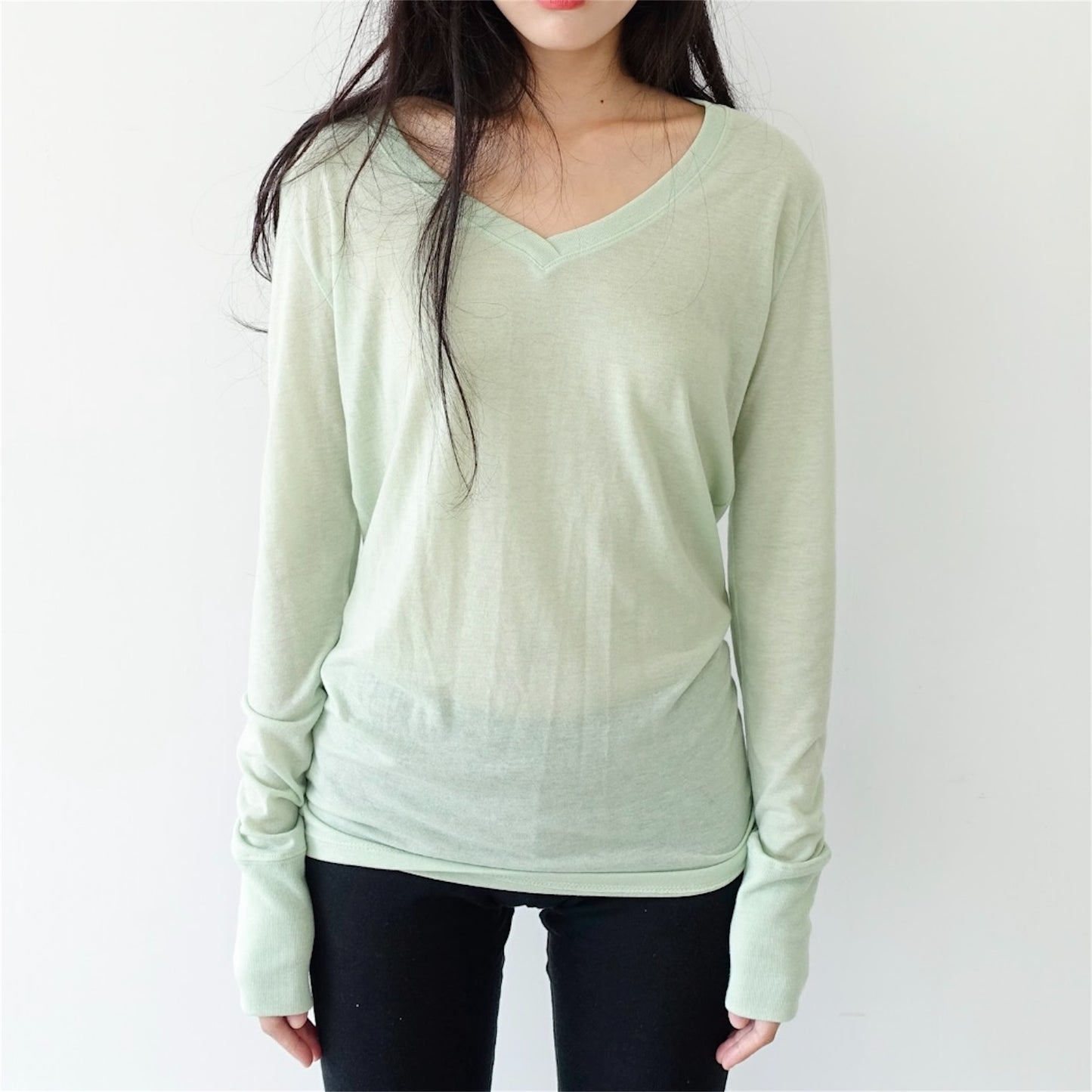 [fe.3] V neck long top / apple mint / Vネックロングスリーブトップ