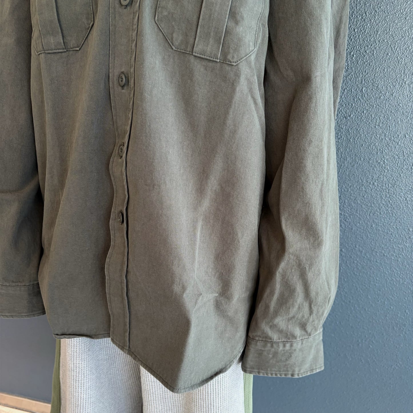 [F.E.E.S] boxy fatigue shirt / khaki / ボックスシャツ
