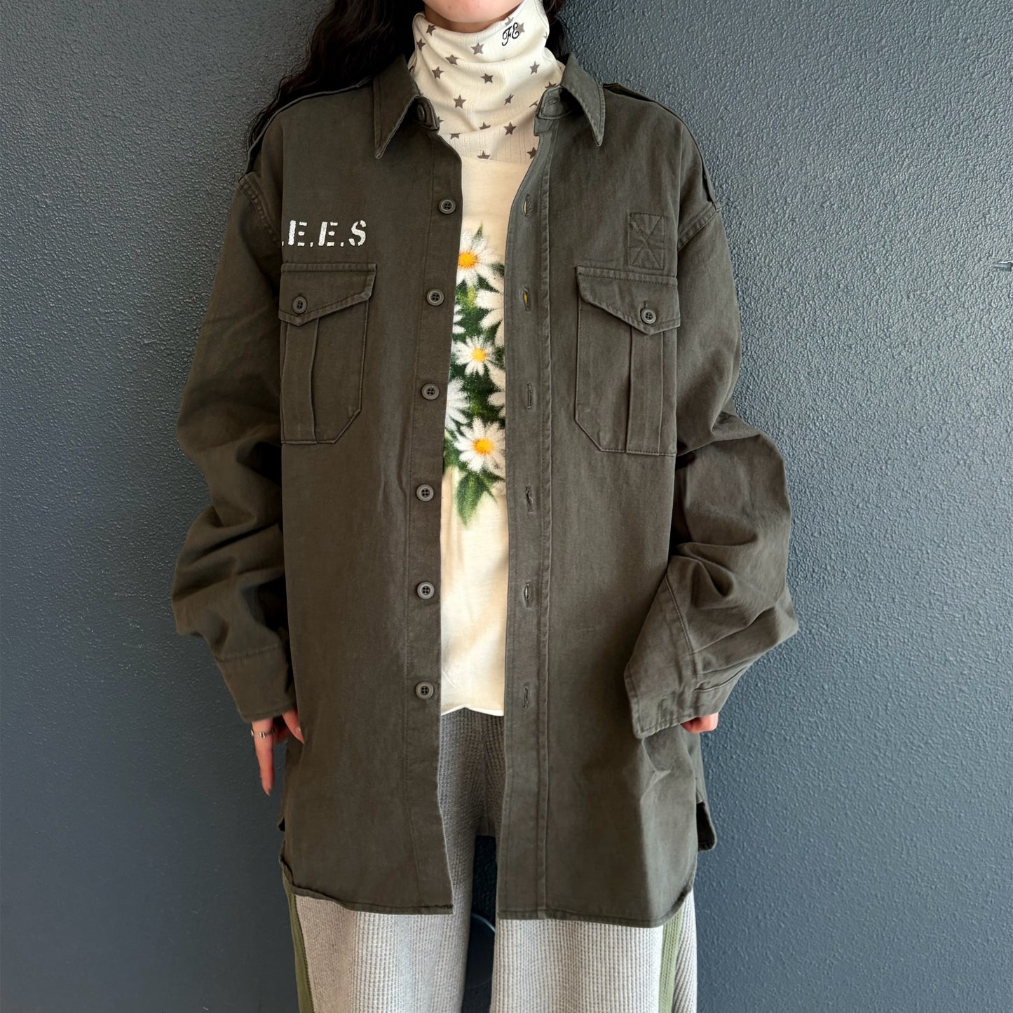 [F.E.E.S] boxy fatigue shirt / khaki / ボックスシャツ