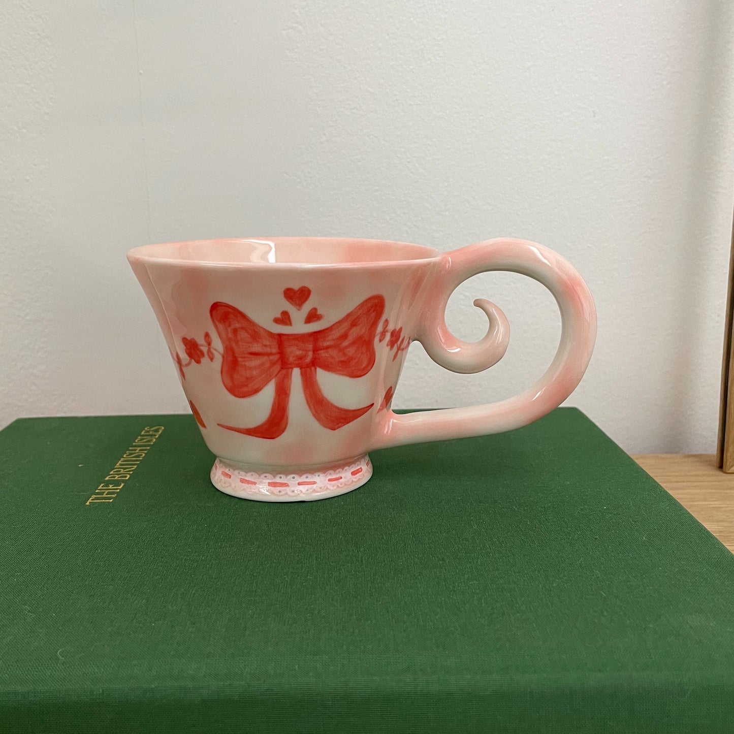 Red ribbon pink mug / レッドリボンピンクマグカップ