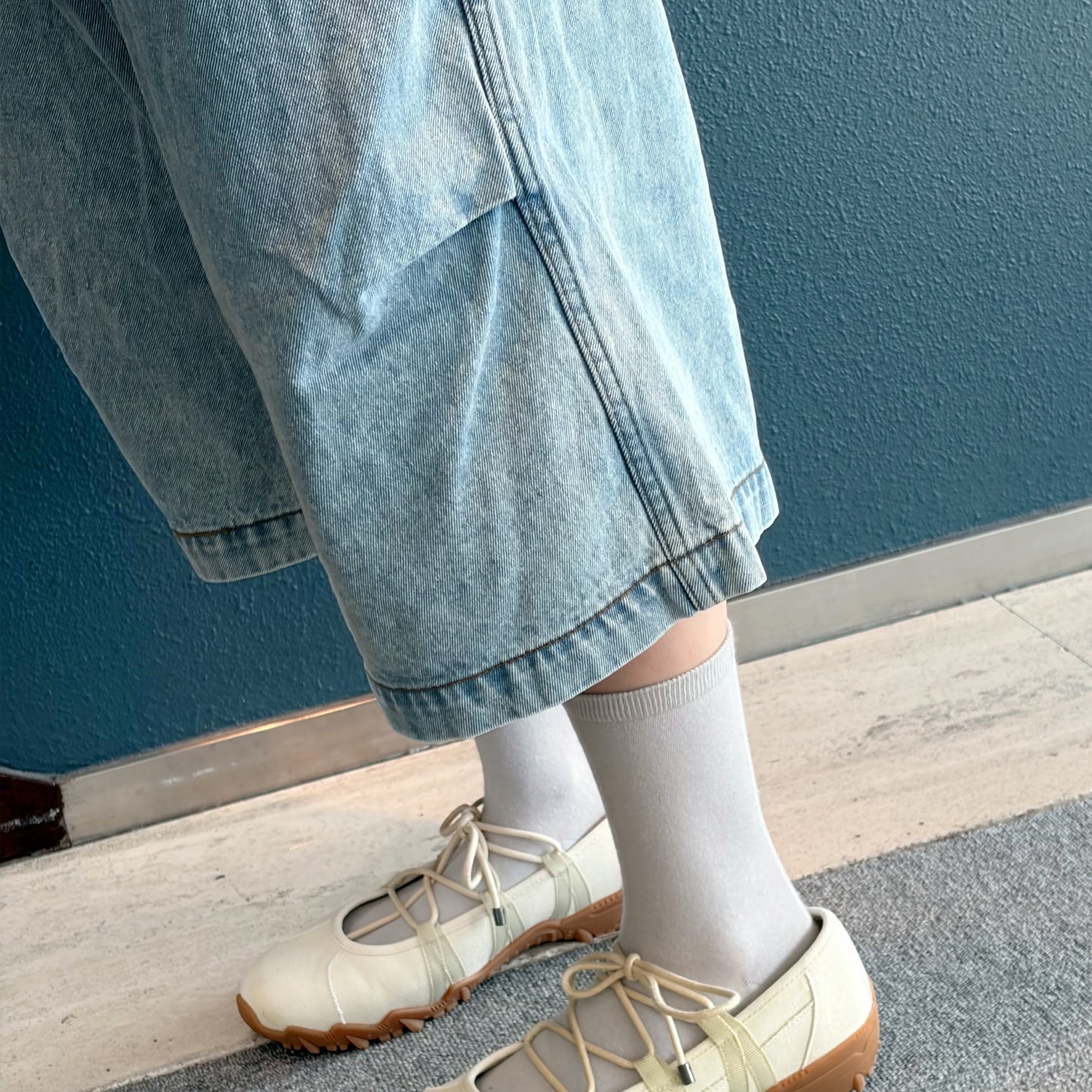 [fa.er.ie] cropped cut-off pants / denim / 切りっぱなしバミューダパンツ