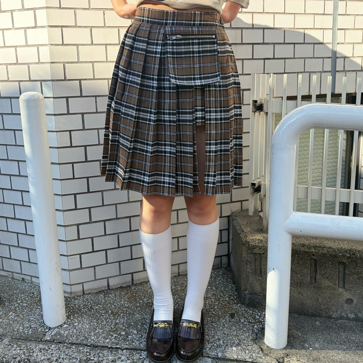 [fa.er.ie] check pocket pleated skirt pants / beige / プリーツスカートパンツ