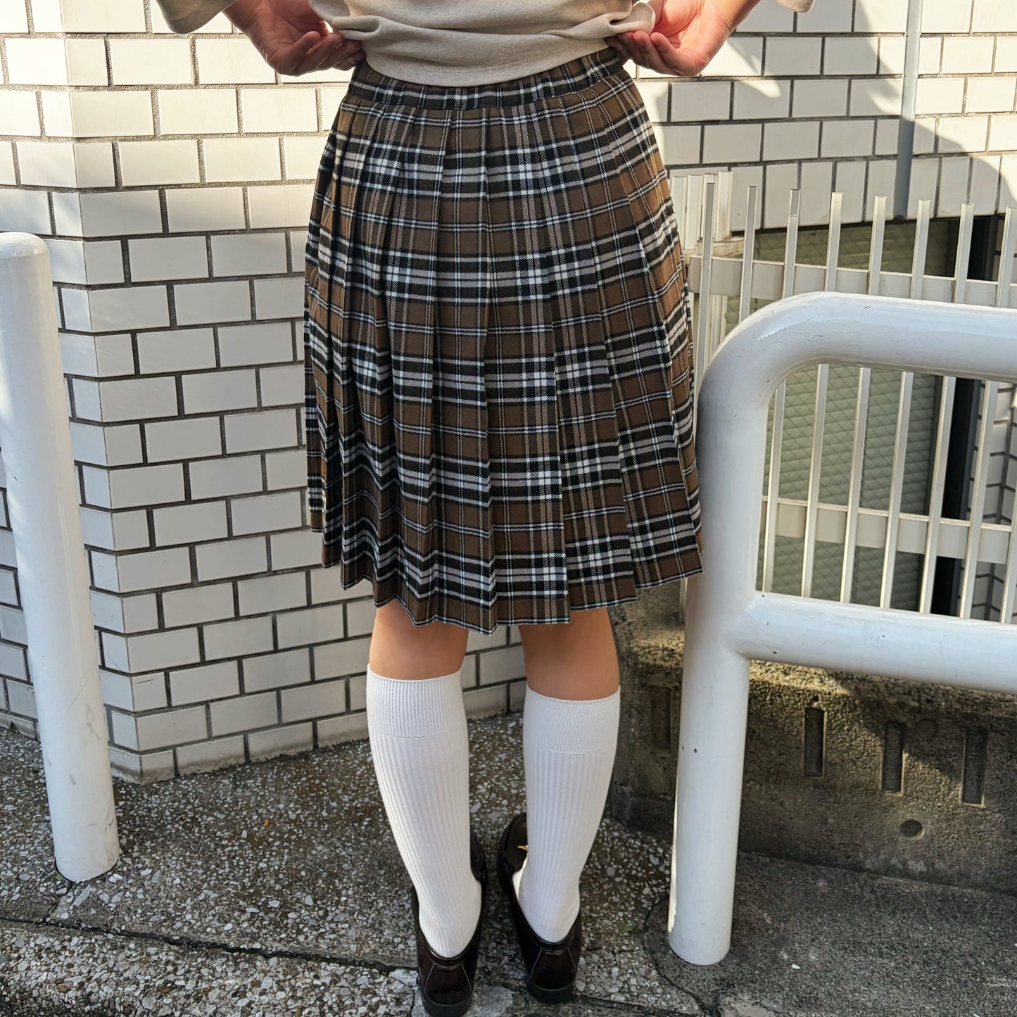 [fa.er.ie] check pocket pleated skirt pants / beige / プリーツスカートパンツ