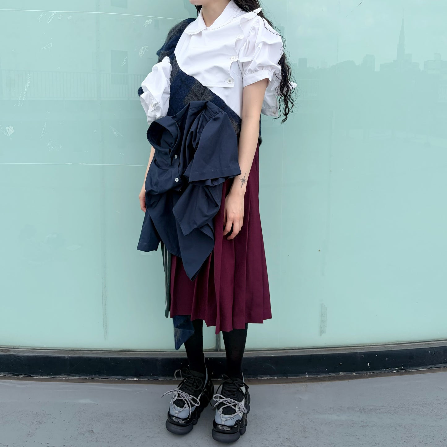 CONFUSING DRESS / WHITE - NAVY / ユニークドレス