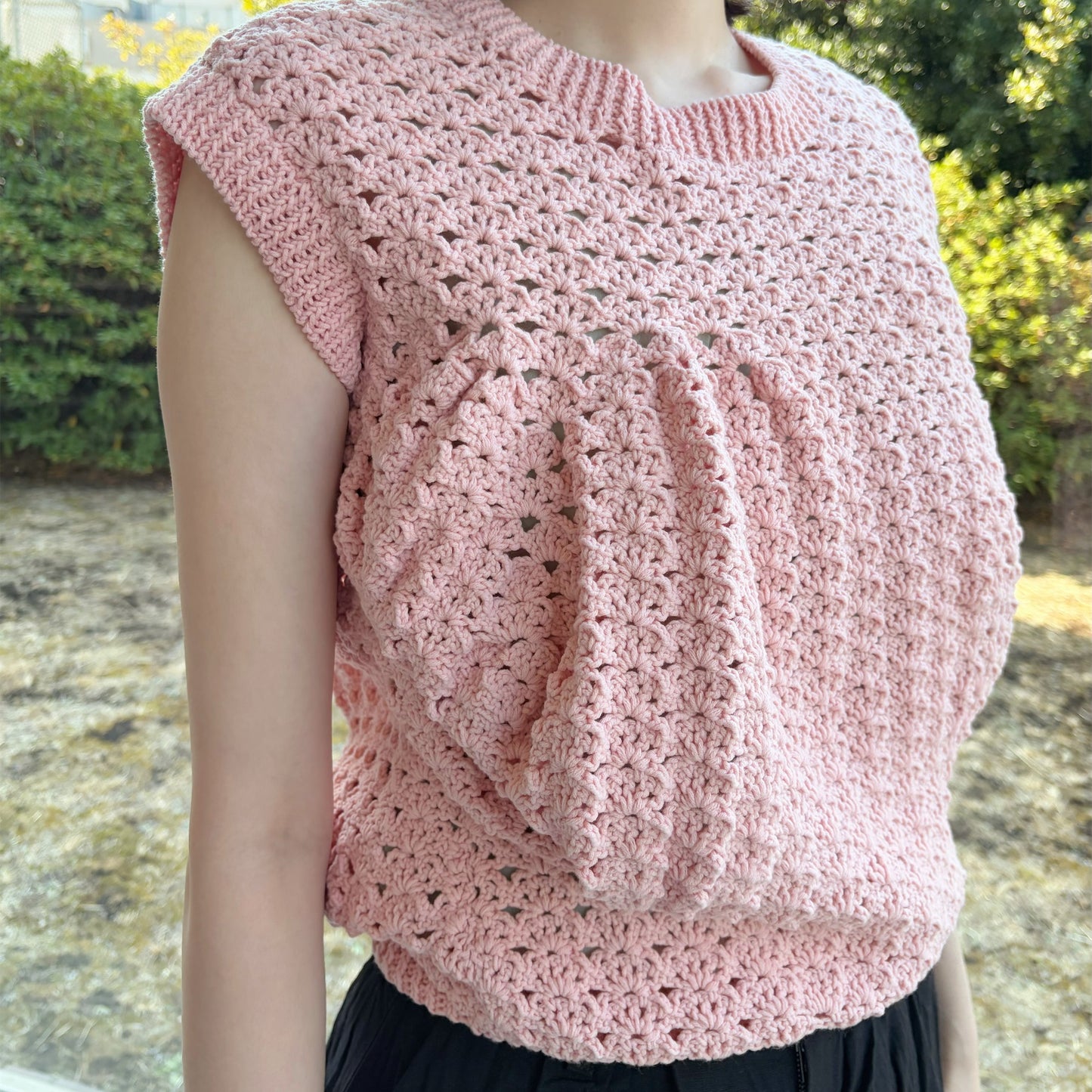 unstable pullover / pink / レースクロシェベスト