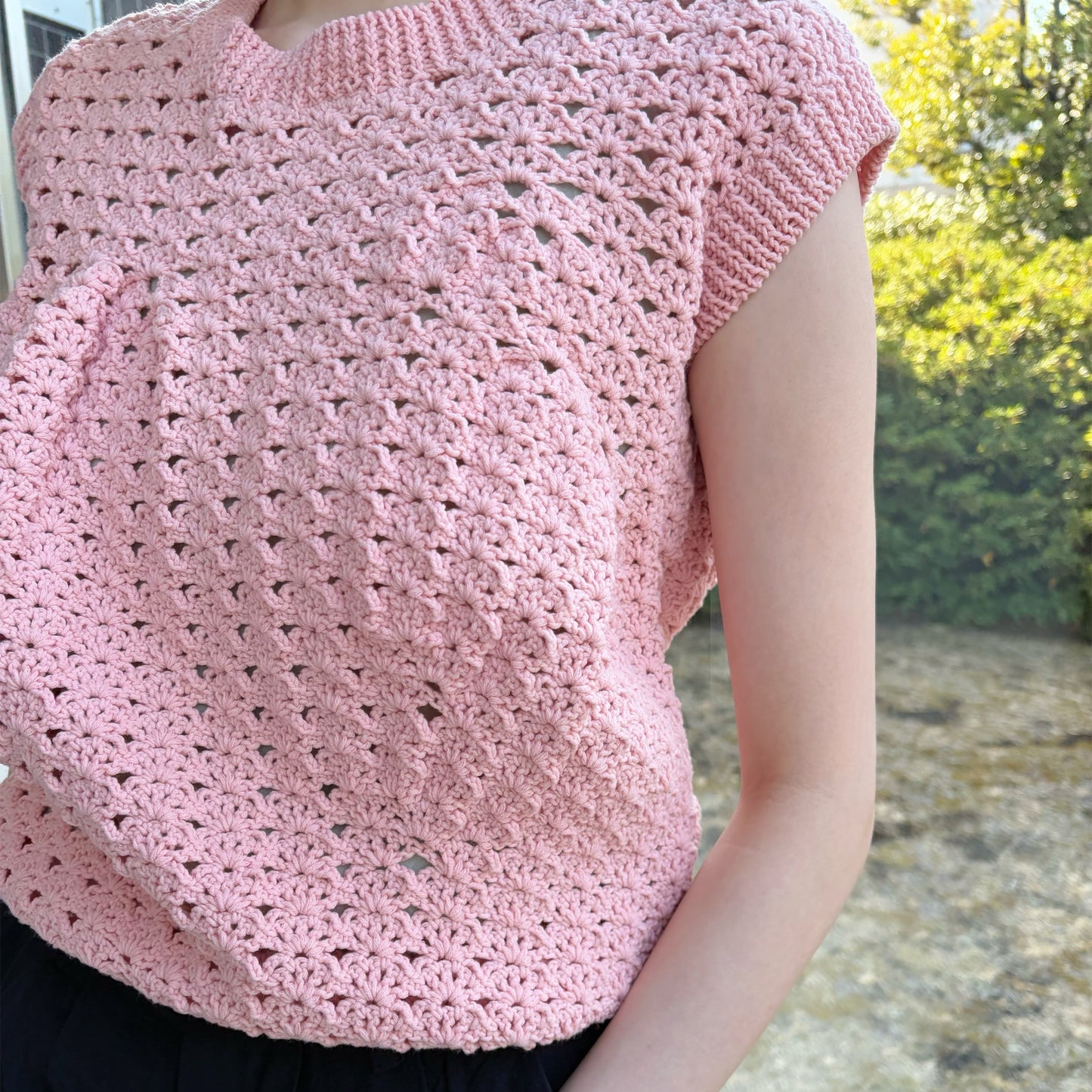 unstable pullover / pink / レースクロシェベスト