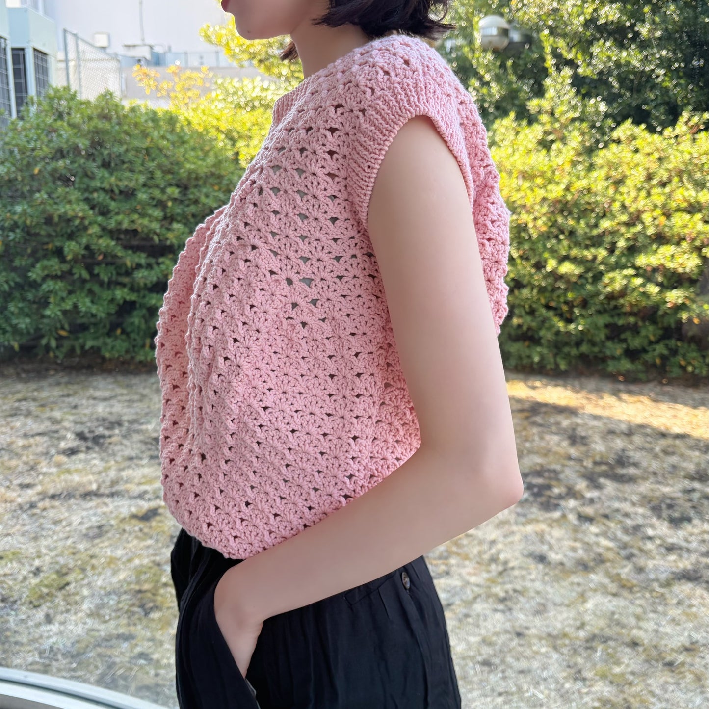 unstable pullover / pink / レースクロシェベスト
