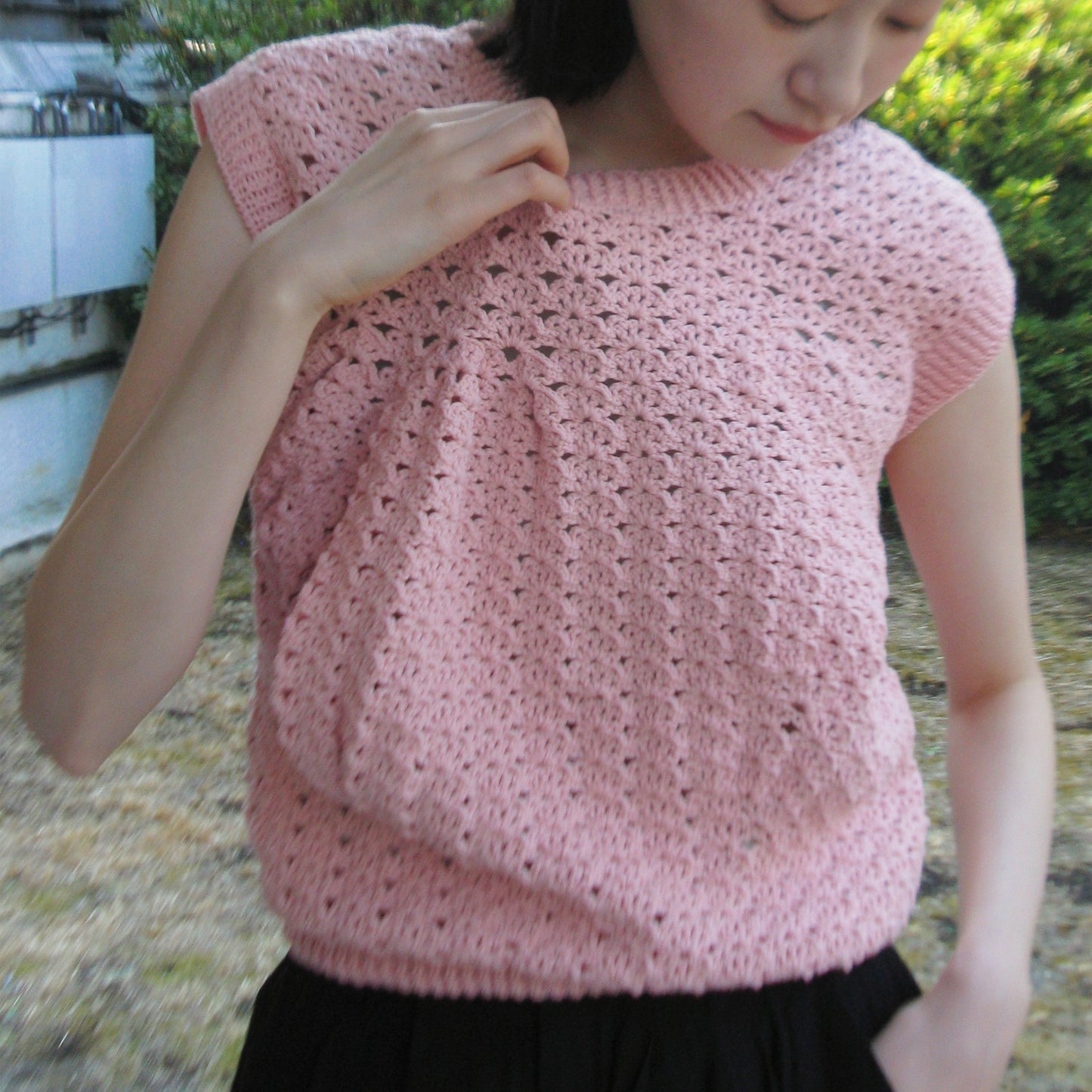 unstable pullover / pink / レースクロシェベスト