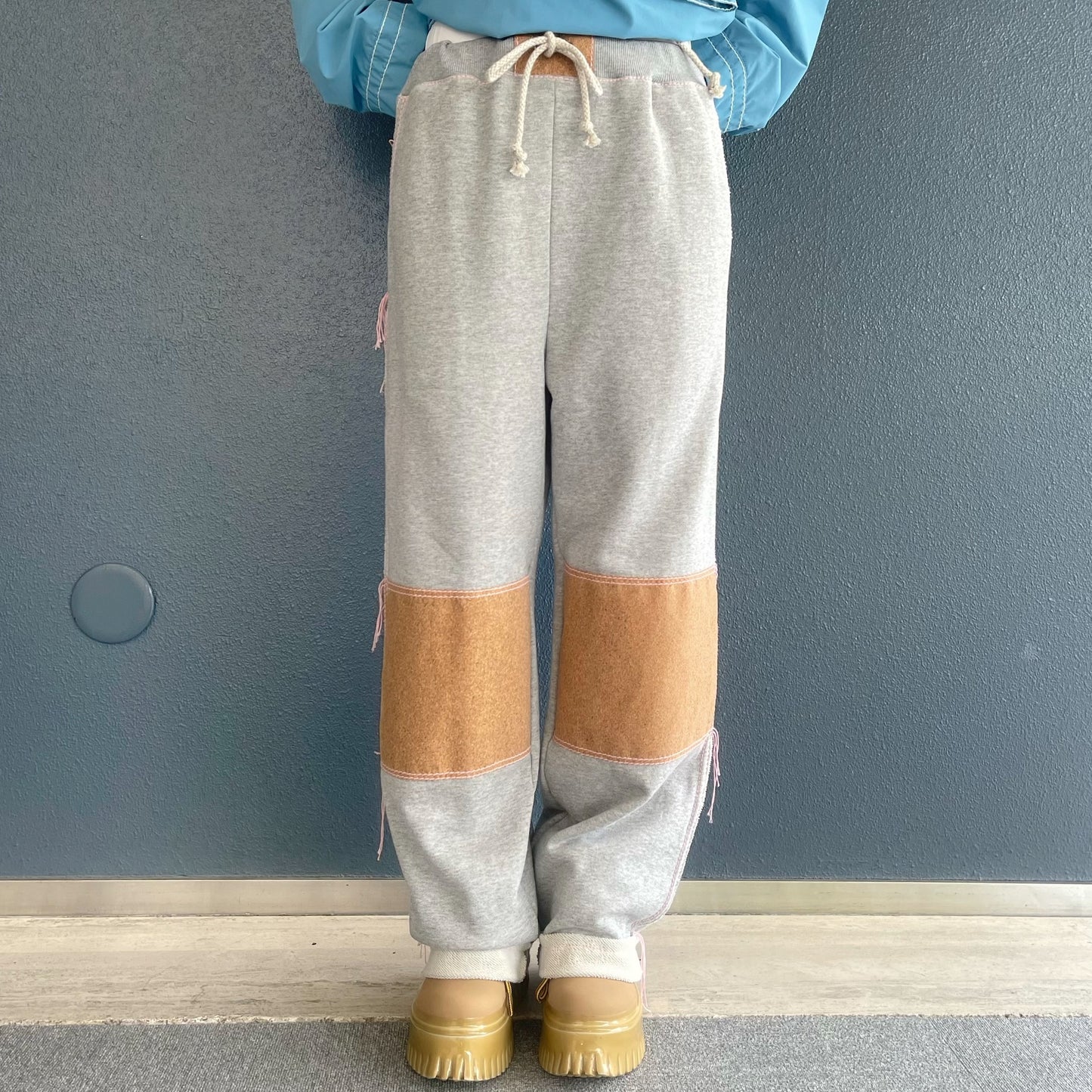 cork easy pants / grey / スウェットパンツ