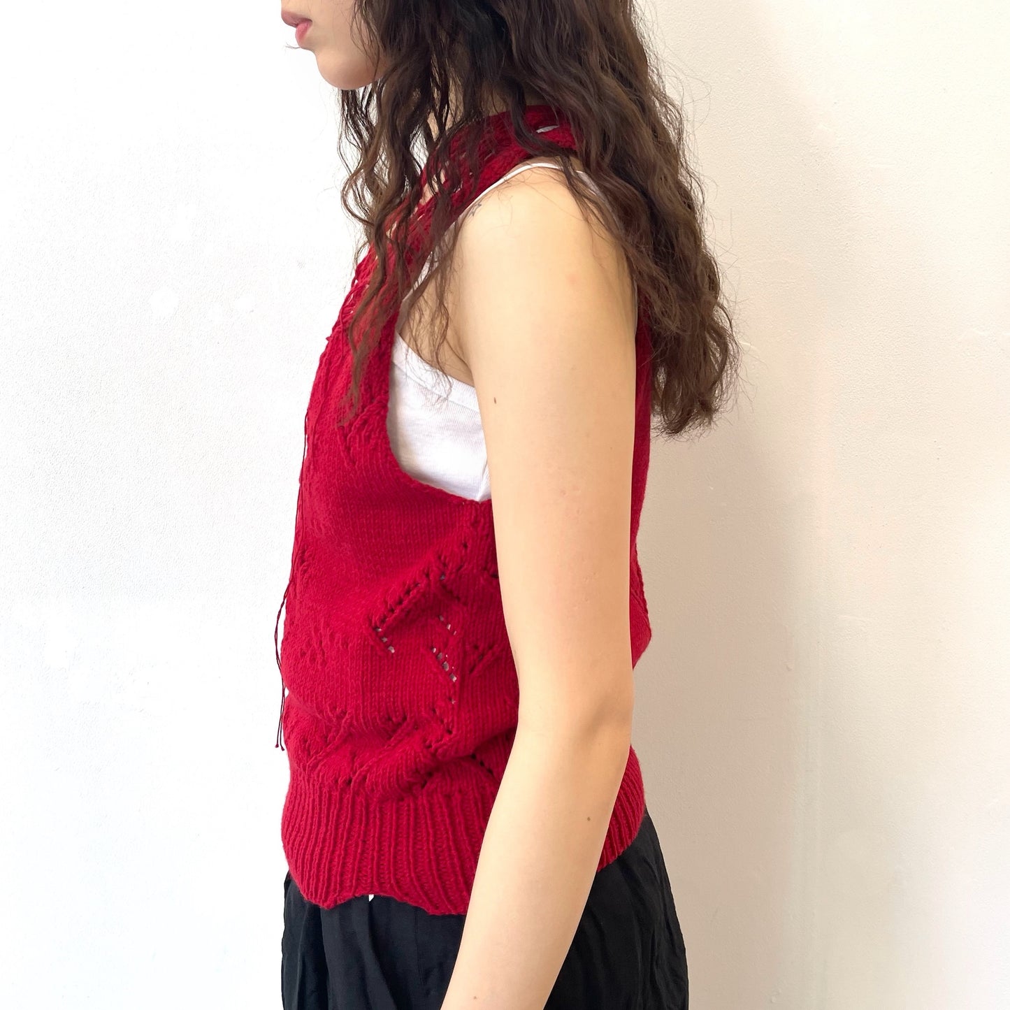 v neckline damage hand knit vest / red / ダメージハンドニットベスト