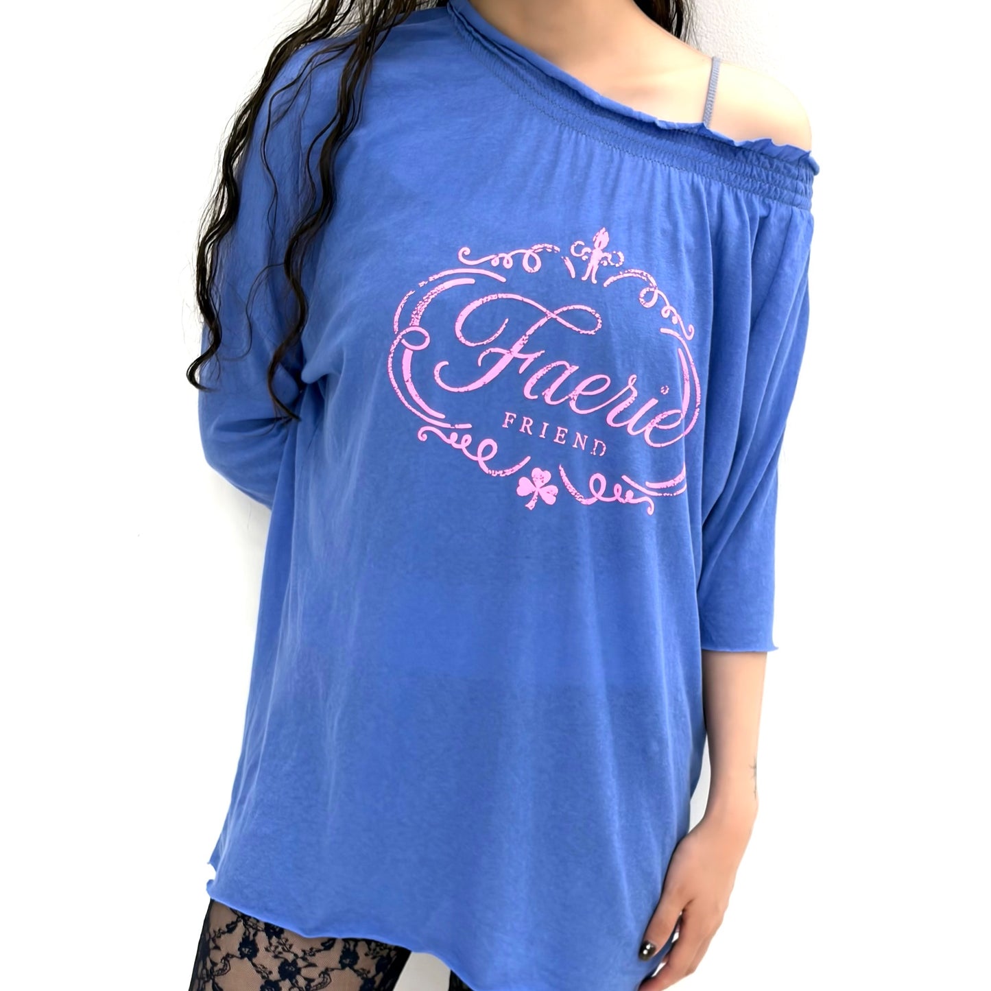 [fa.er.ie] sui loose top / blue / シャーリングプリントトップ