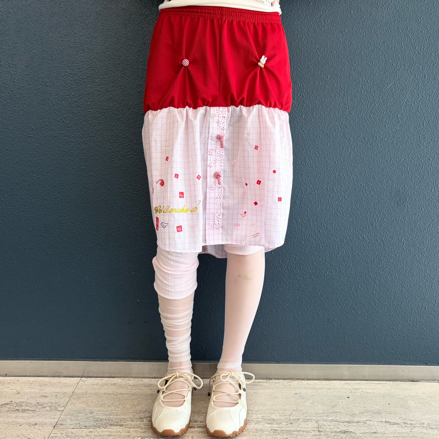 まにあうかもしれない skirt / Red / 切り替えスカート