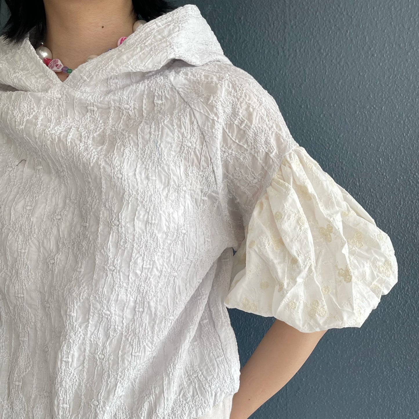 Gray embroidery Hoodie / Gray / 刺繍フーディー