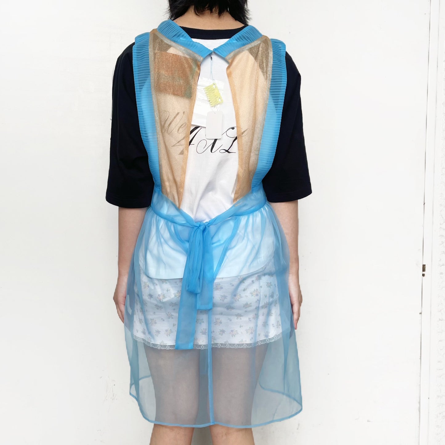 SUGAR SUGAR APRON / BEIGE-BLUE / シアーエプロン