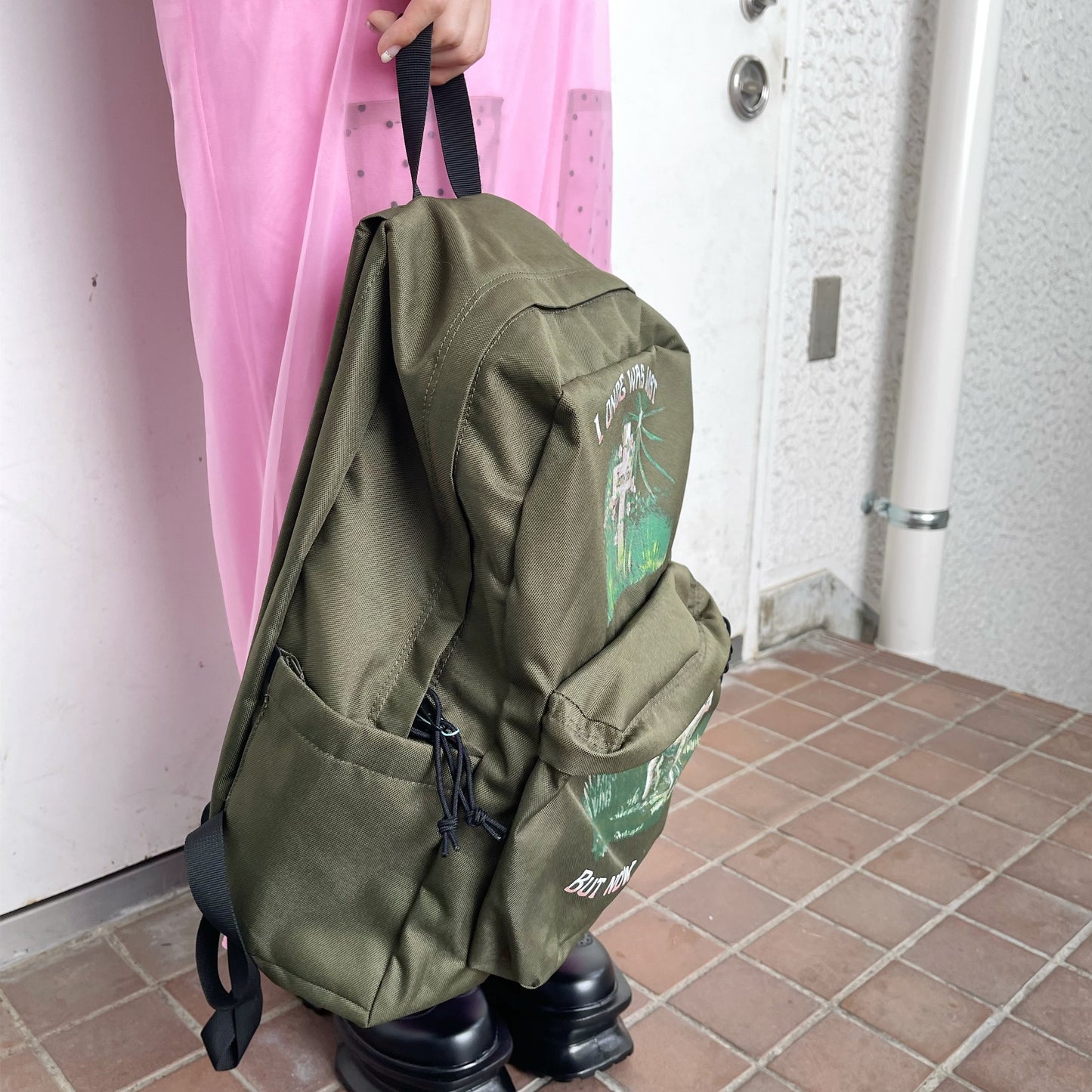 I'M FOUND BACKPACK / KHAKI / グラフィックプリントバックパック