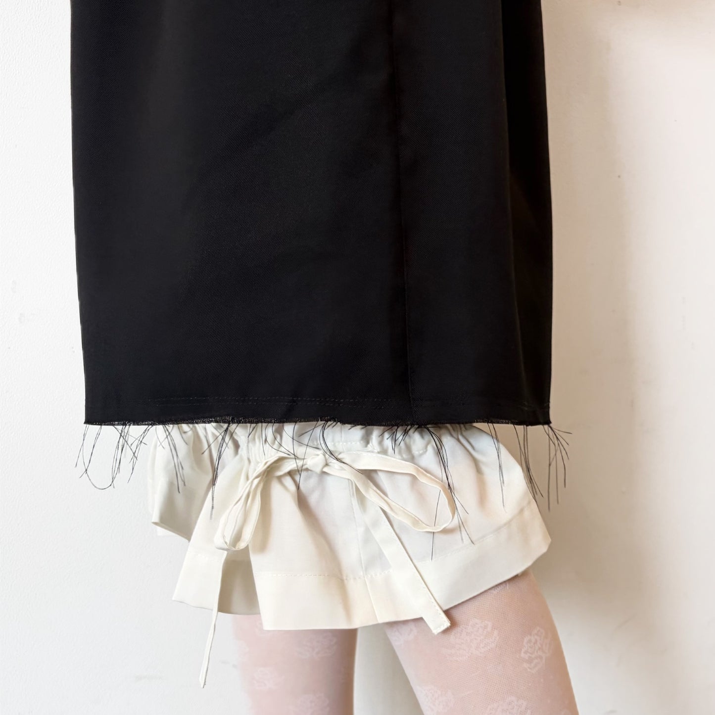 Rough Ruffles pants / BLACK / ラッフルパンツ