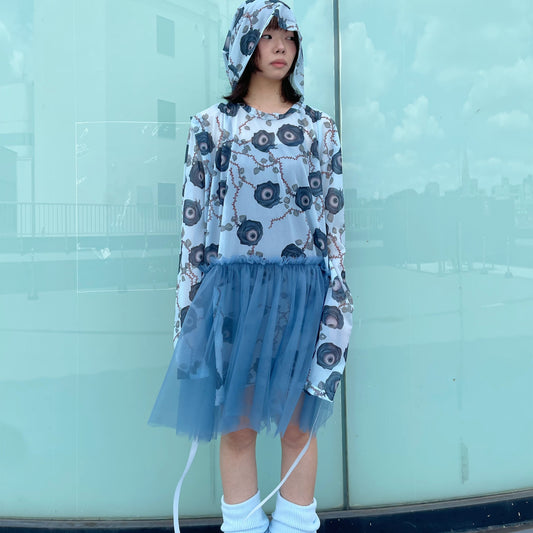 SYMBIOSIS LONG  SLEEVE SHEER DRESS ARTWORK BY TREVOR BROWN / ASH BLUE / フード付きシアードレス