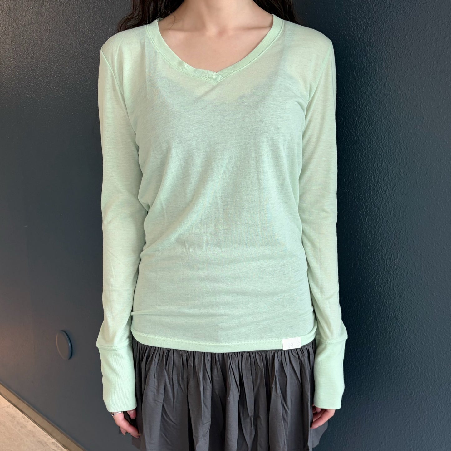 [fe.3] V neck long top / apple mint / Vネックロングスリーブトップ