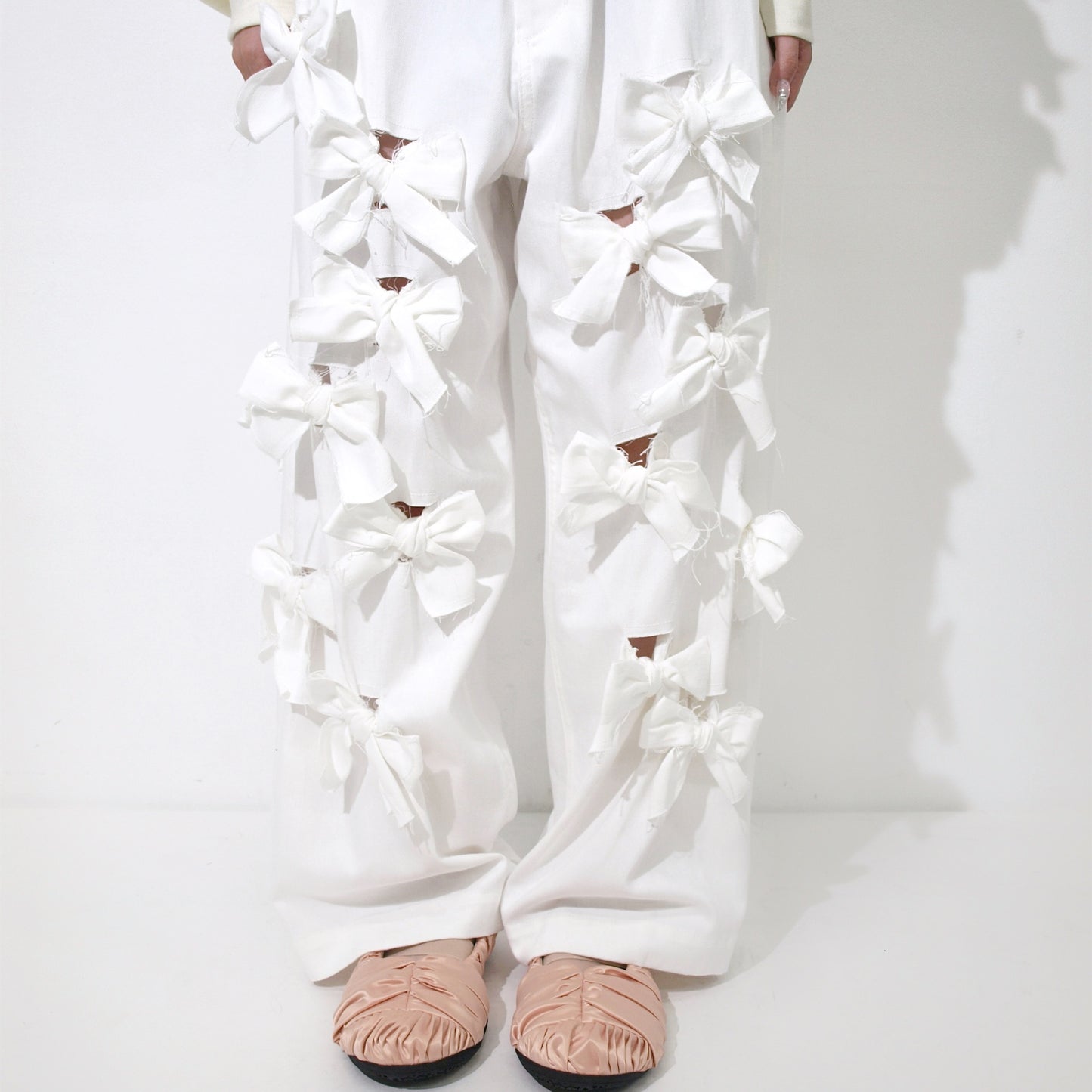 Ribbon denim pants / White / リボンパンツ