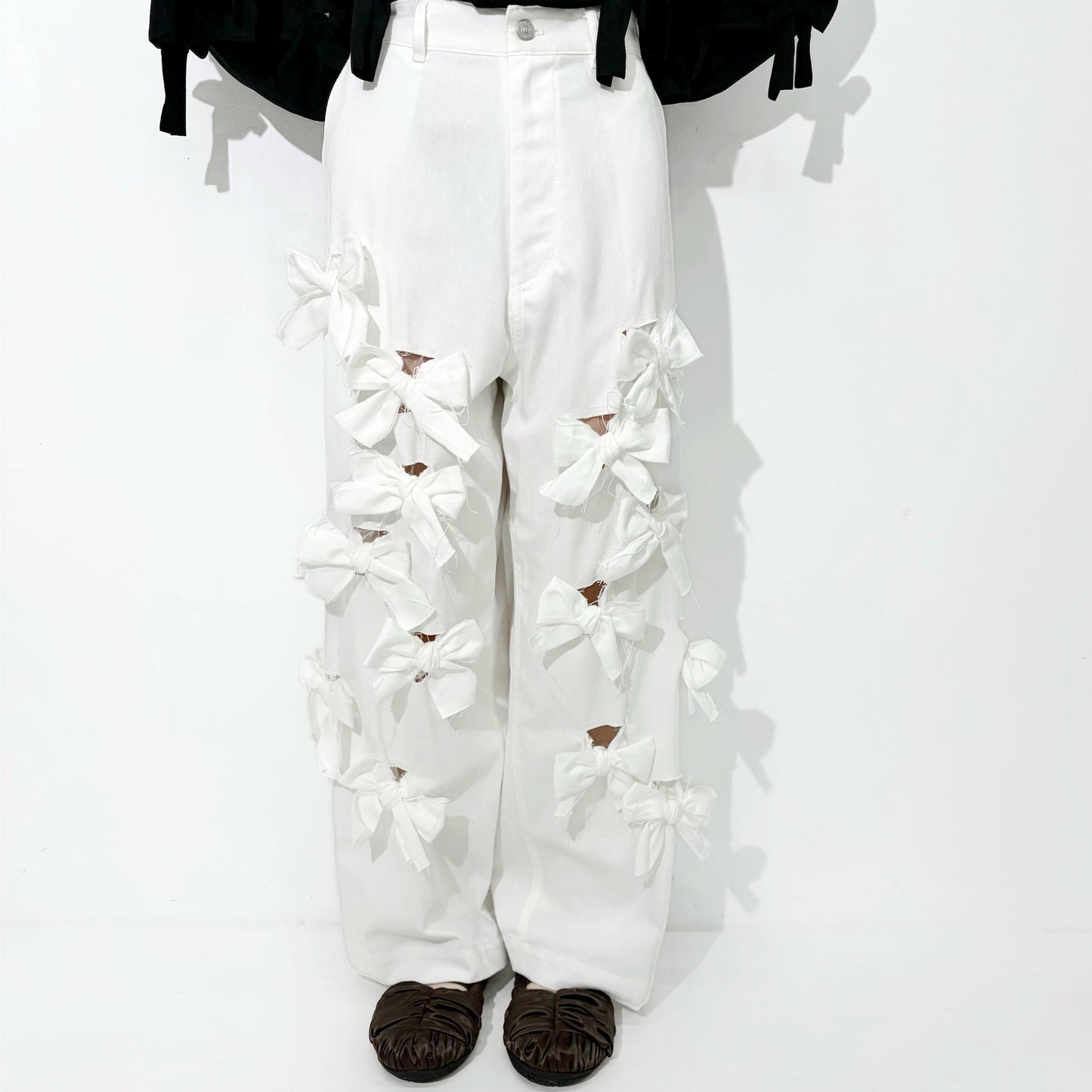 Ribbon denim pants / White / リボンパンツ