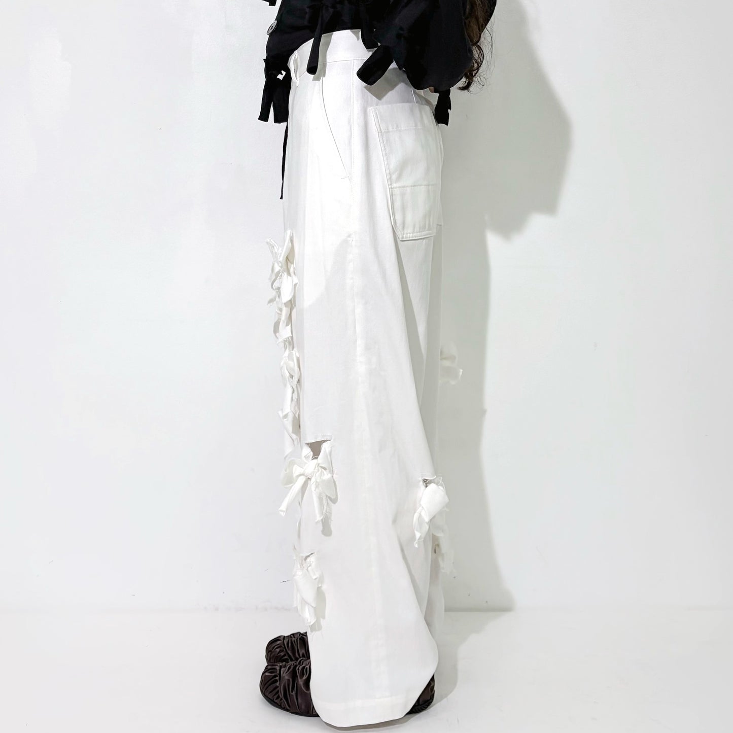 Ribbon denim pants / White / リボンパンツ