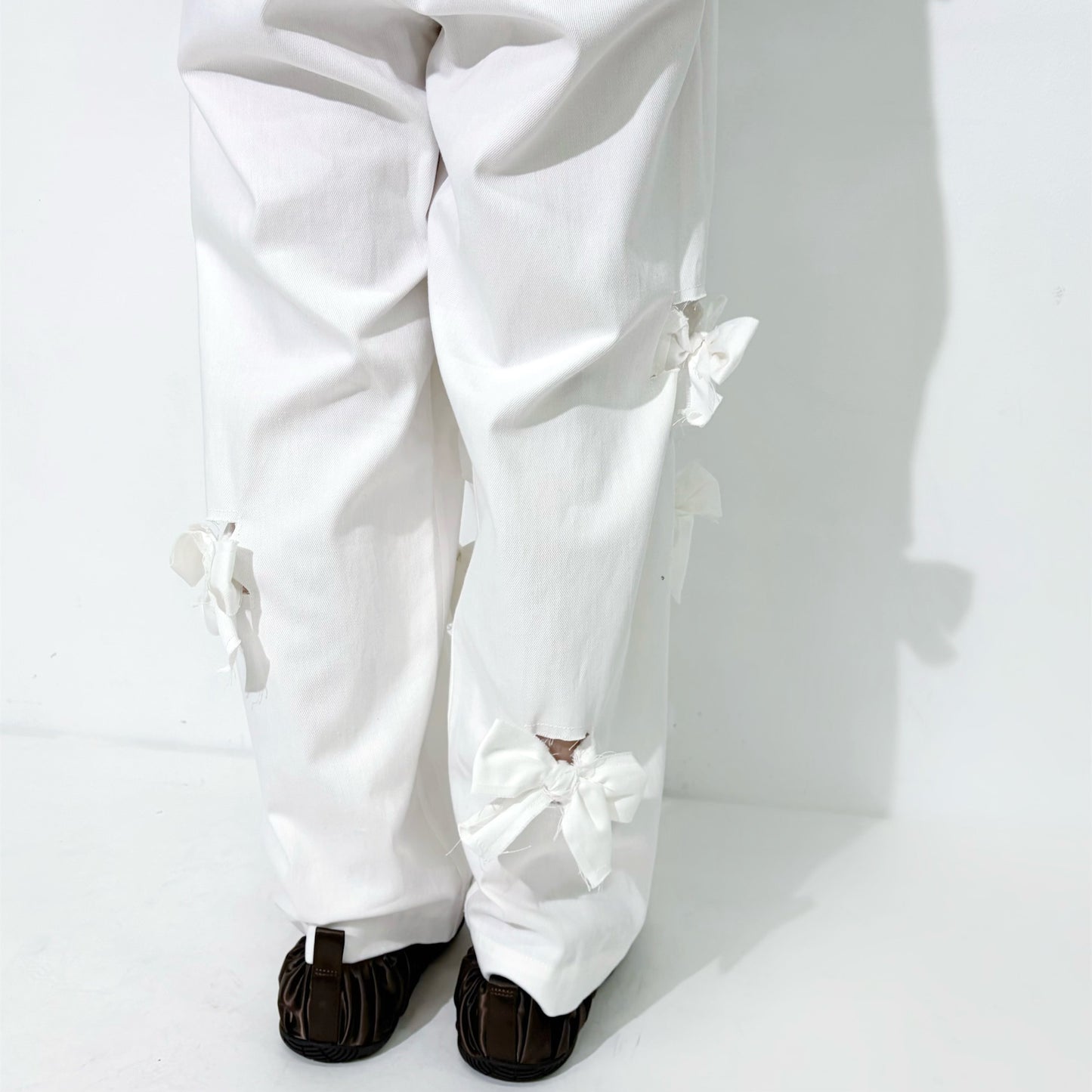Ribbon denim pants / White / リボンパンツ