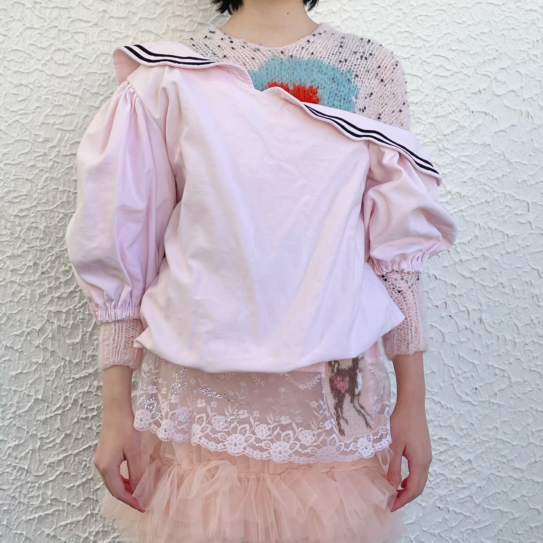 BACKWORDS SAILOR COLLAR CROPPED TOP AND DROPPED SHOULDER / PALE