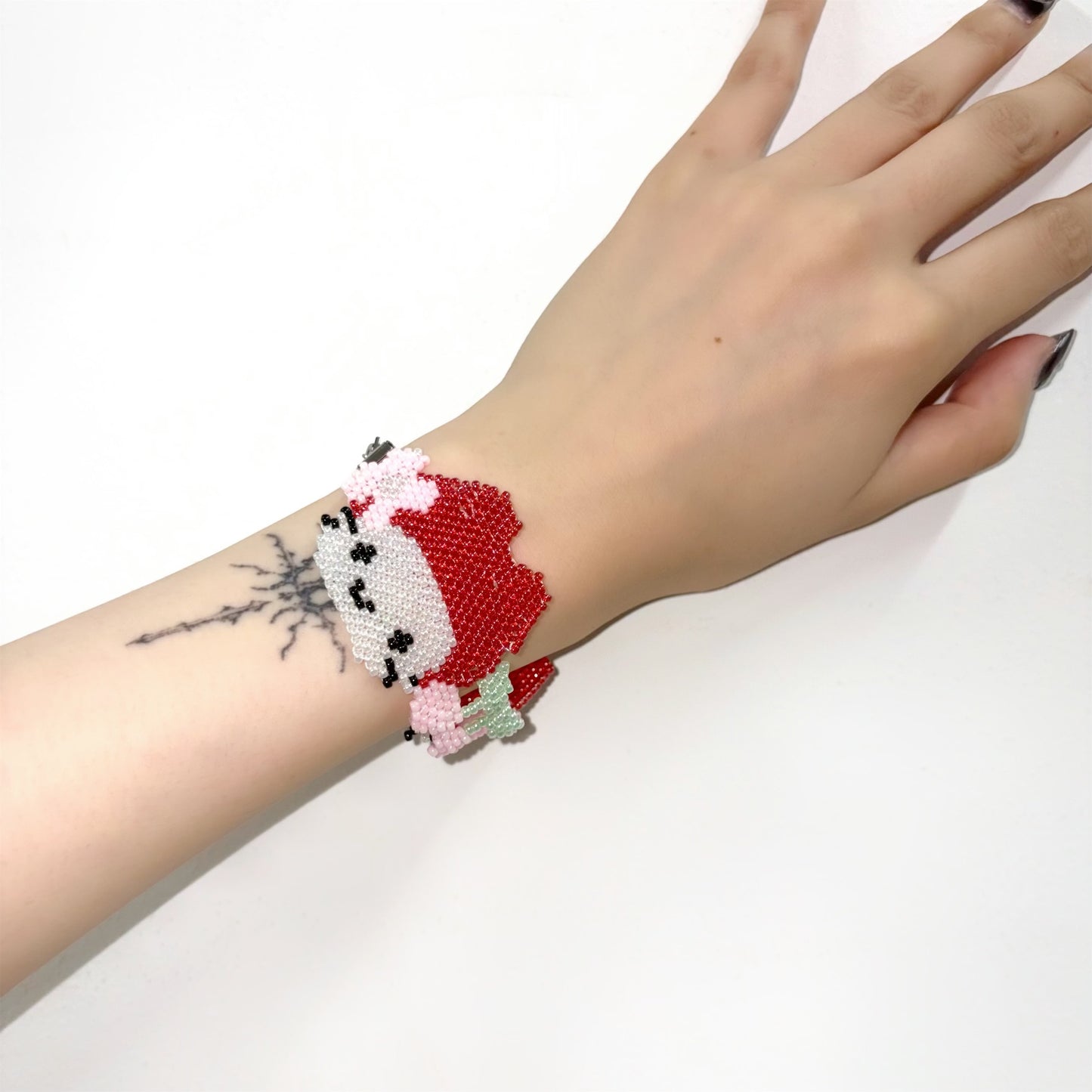 [X YOUNGART] CHERRY PET Beads Bracelet / ビーズブレスレット