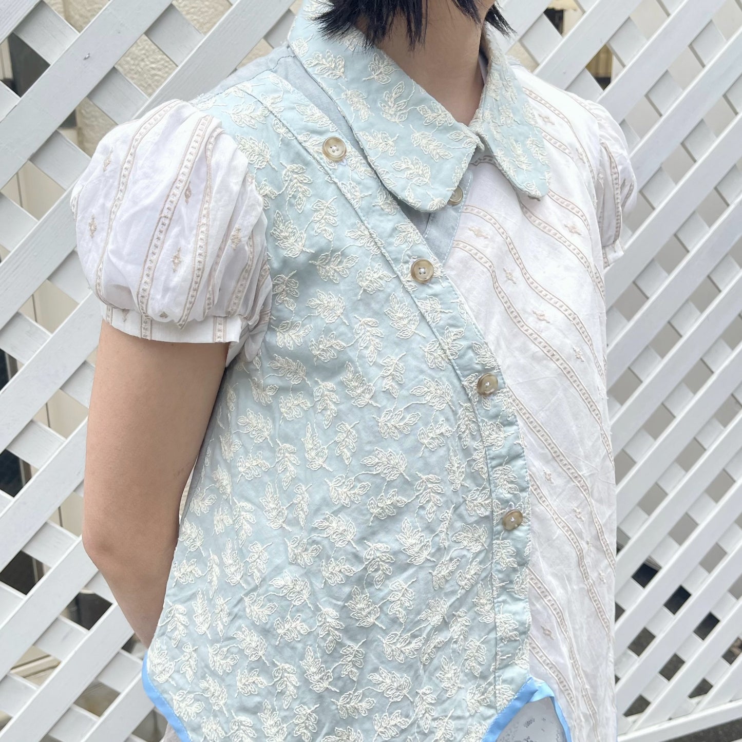 Curve shirt / White × Blue / カーブシャツ