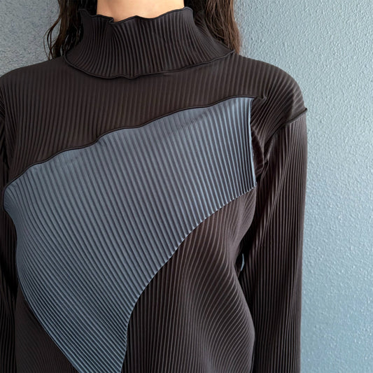 todo WAVE TOP *LONG SLEEVE HIGH NECK REGULAR / BLACK / ハイネックプリーツトップ
