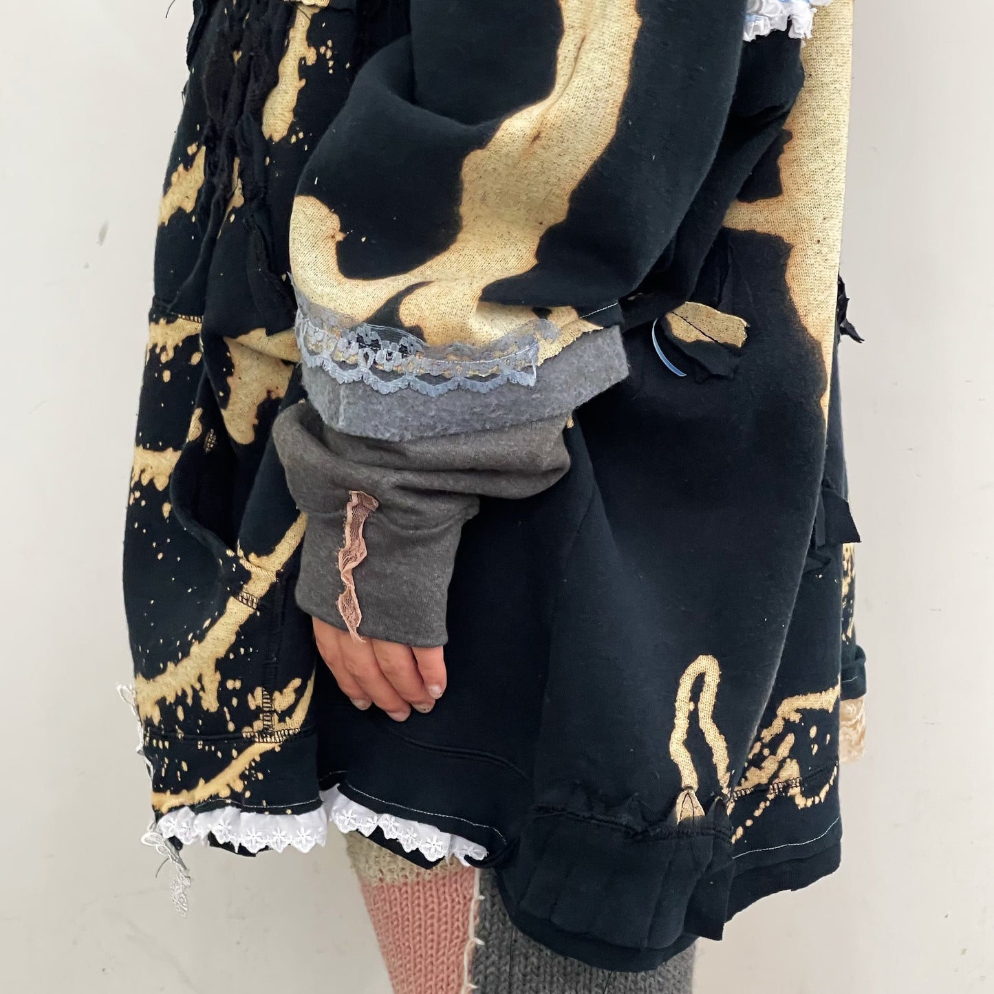 trust teji x TONII MONDO collabolation ★ Bond hoodie dye / Black / ボンドフーディー