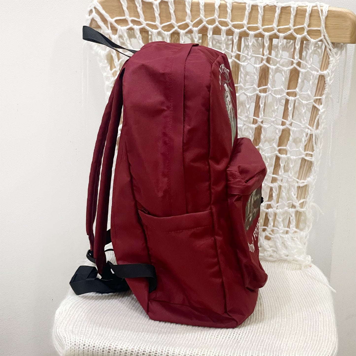 I'M FOUND BACKPACK / WINE / グラフィックプリントバックパック