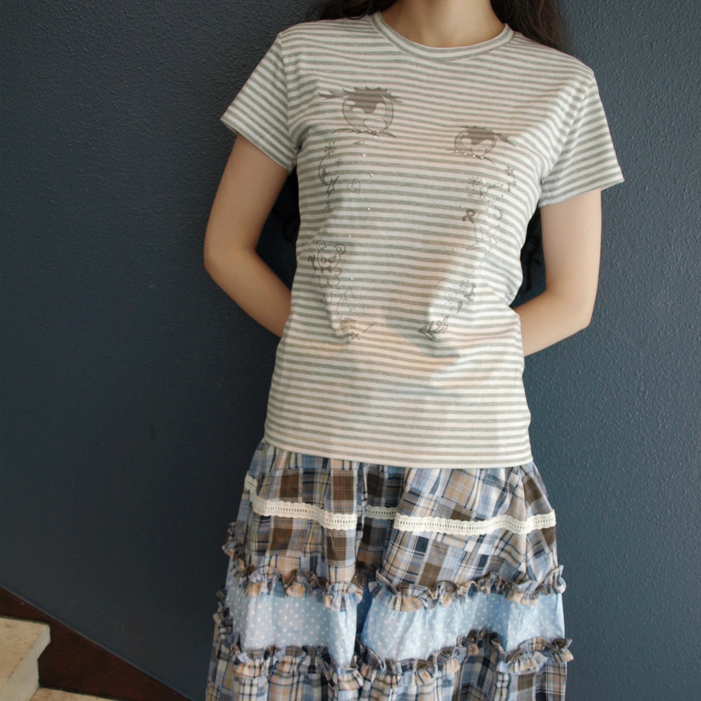 Cry Eyes Stripe Short Sleeve Top / Gray / ストライプグラフィックプリントTシャツ