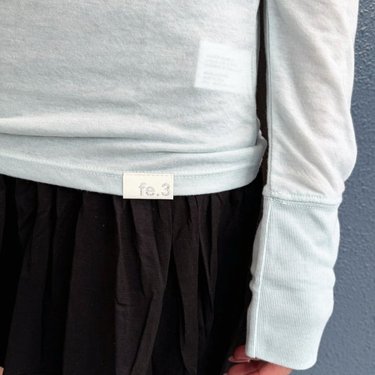[fe.3] V neck long top / cloud / Vネックロングスリーブトップ