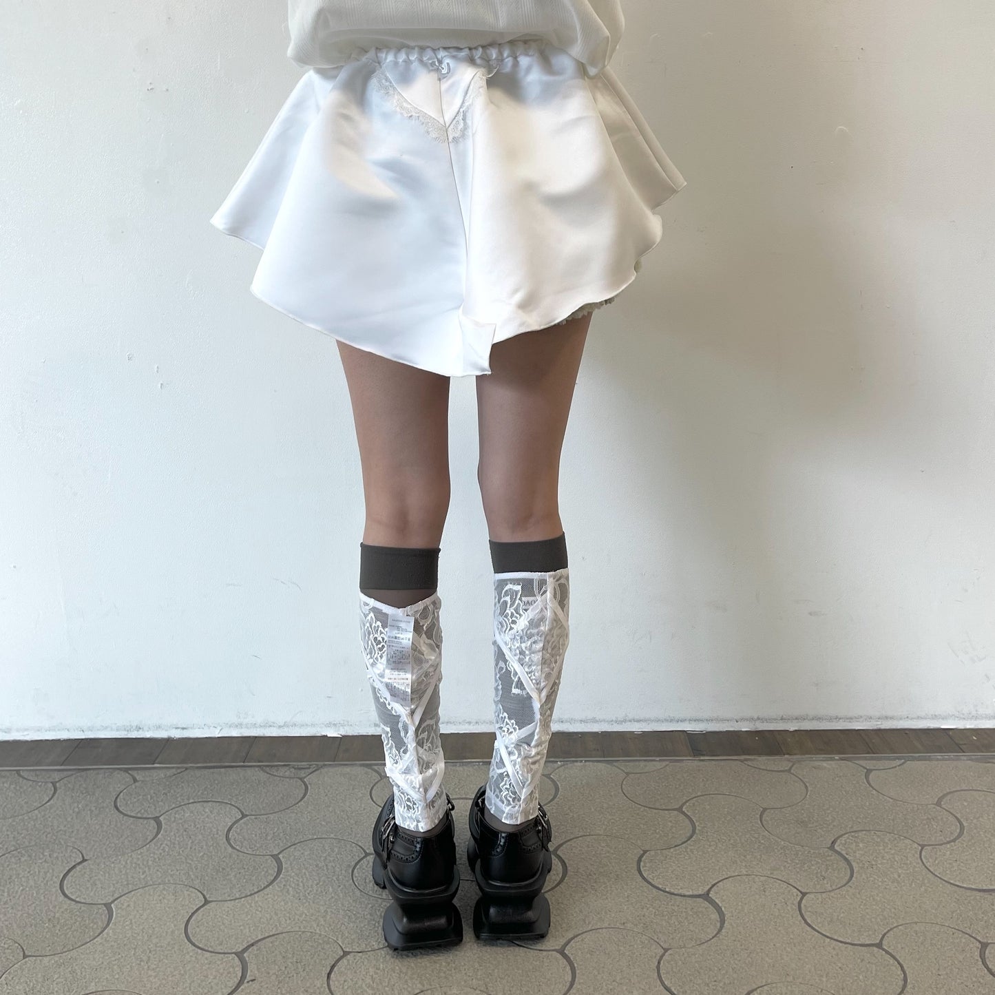 SATIN PANTY SKIRT / WHITE / サテンスカート