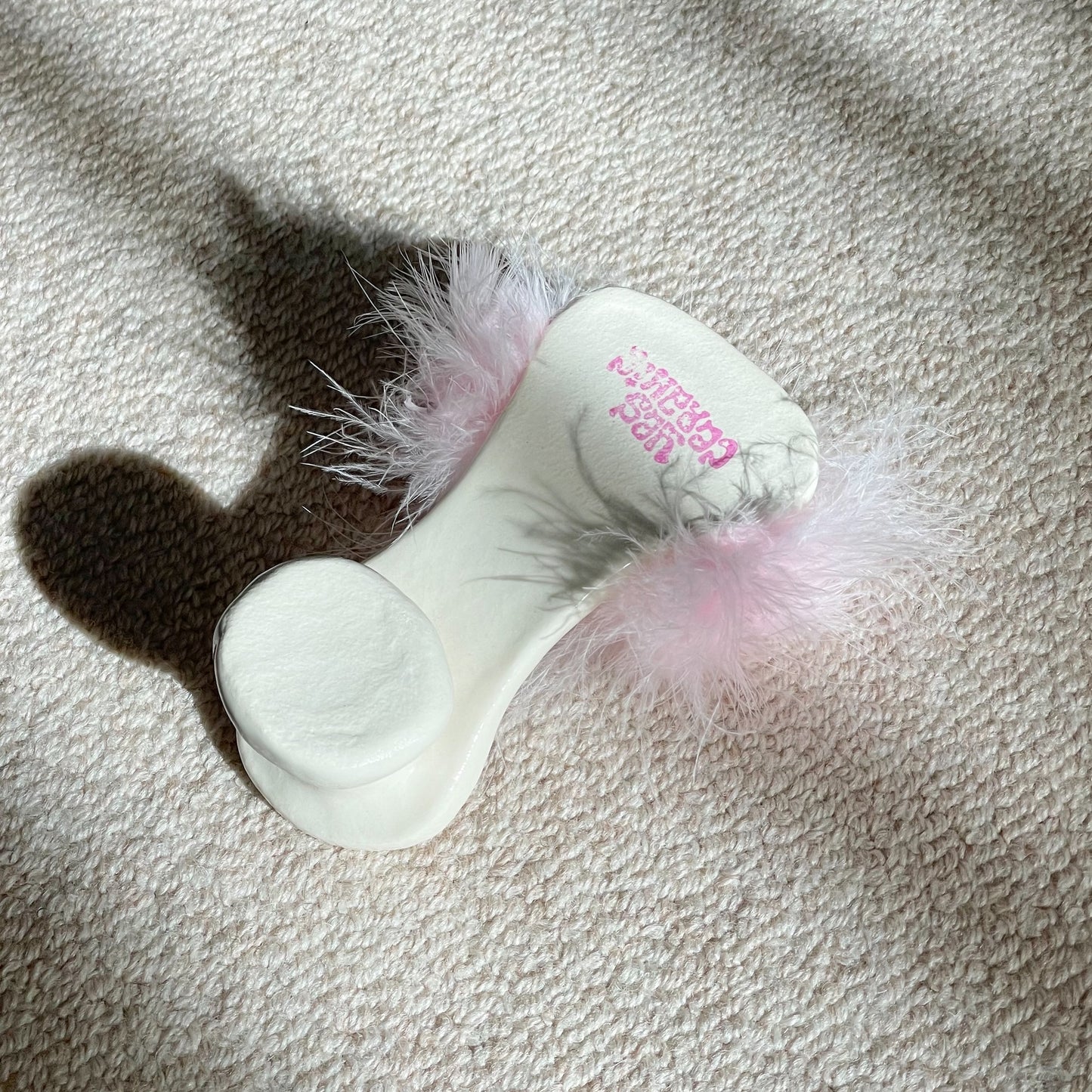 Pink fur shoes incense holder / ピンクファーシューズインセンスホルダー