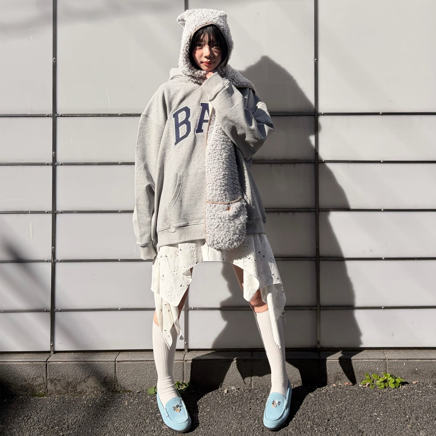 fa.er.ie] furry ear hood muffler / brown / フード付きマフラー