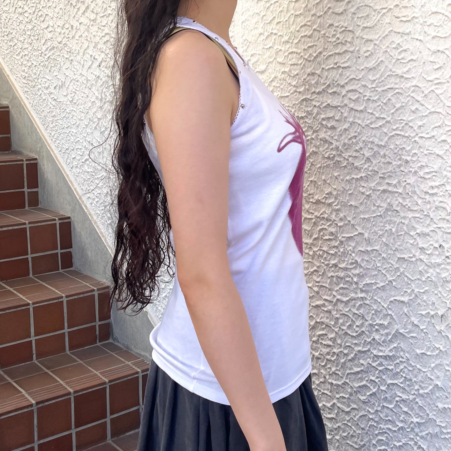 Strawberry studded tank / エアブラシTシャツ