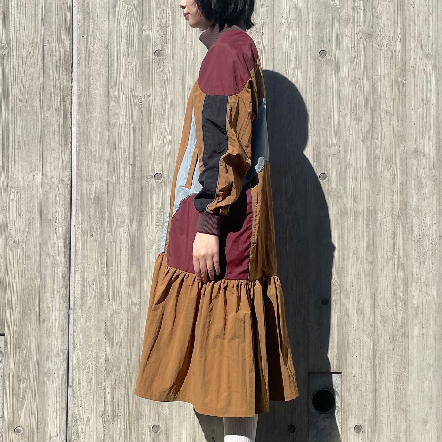 SWITCHING NYLON ONE-PIECE / MUSTARD x BLUE / 切り替えナイロンワンピース