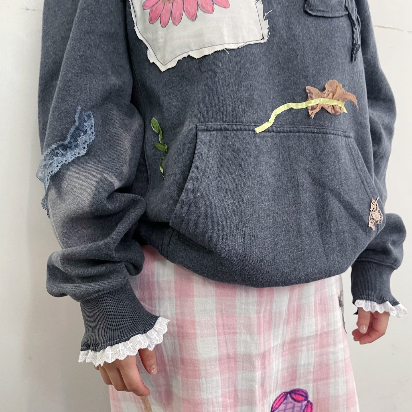 trust teji x TONII MONDO collabolation ★ Bond tie hoodie / Gray / ボンドタイフーディー